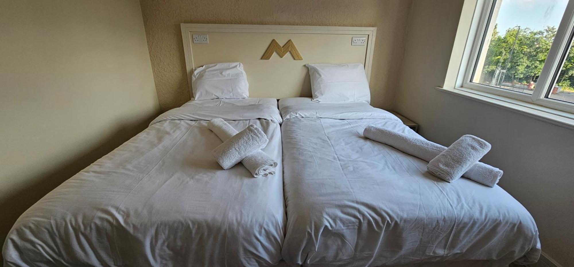 Msm Arena Hotel London Bagian luar foto