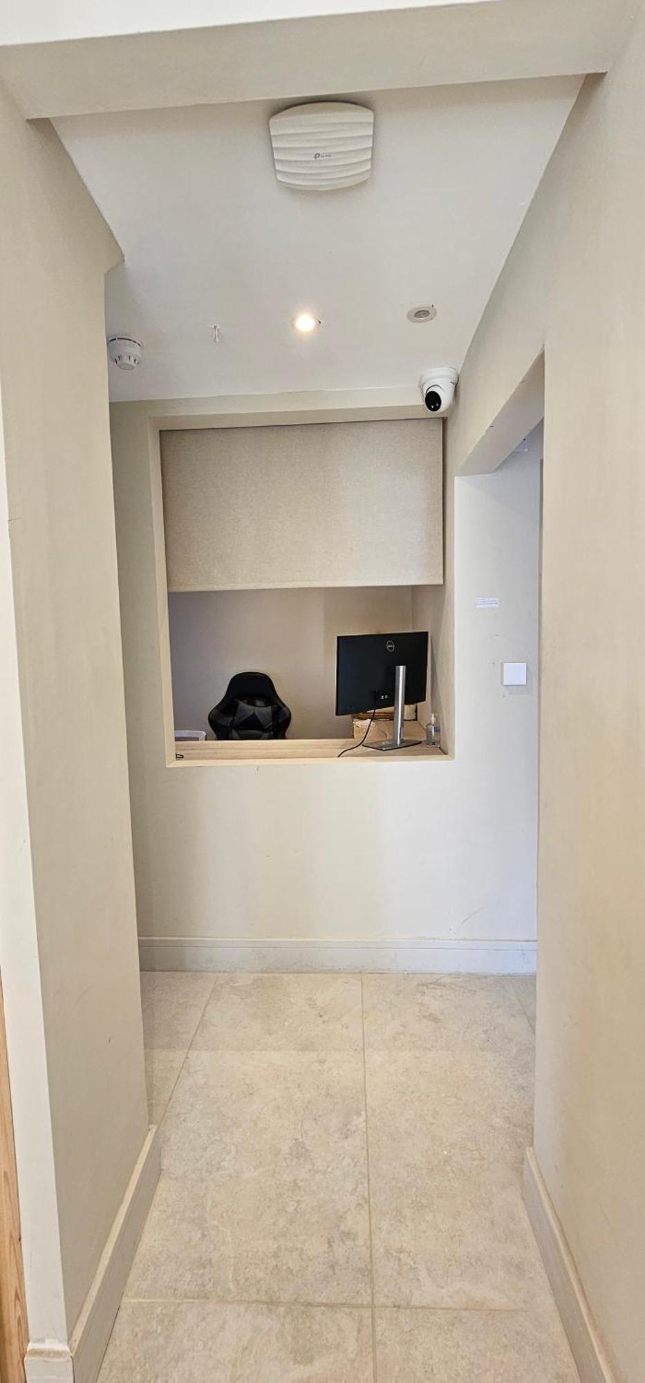 Msm Arena Hotel London Bagian luar foto